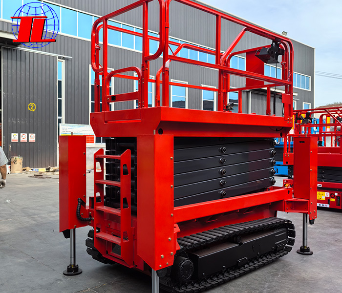 广东履带自行式升降机